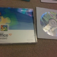 Original Microsoft Office XP 2 CD + 1 Training CD